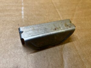 UCHWYT WSPORNIK KONSOLI ŚRODKOWEJ FORD FIESTA MK8