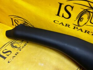 POSZYCIE OSŁONA OBUDOWA SŁUPKA PRZÓD A LEWY CHEVROLET CORVETTE C5 97-04