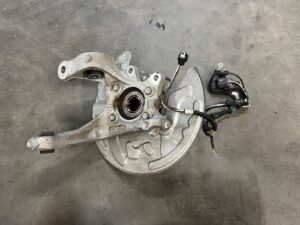 ZWROTNICA PIASTA WIĄZKA ABS TYŁ LEWY FORD EXPLORER VI MK6 AWD 4X4