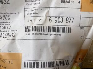 UCHWYT MOCOWANIE ZAWORU NAGRZEWNICY BMW X5 E53 4.4 4.6 BENZYNA NOWY OEM