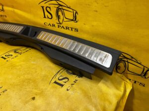 LISTWA OSŁONA PROGU BAGAŻNIKA PASA TYŁ TYLNEGO MERCEDES GLS X166 BRĄZ