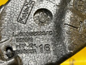 OSŁONA STYROPIAN FORD KUGA MK3 ESCAPE MK4 1.5