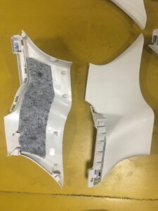 OSŁONA SŁUPKA RENAULT MEGANE IV HB TYŁ PRAWY