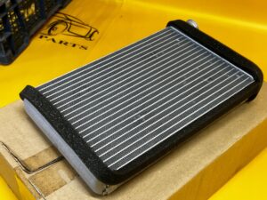 NAGRZEWNICA WYMIENNIK CIEPŁA BMW 5 G30 M5 F90 6 G32 7 G11 M8 F91 NOWA OEM