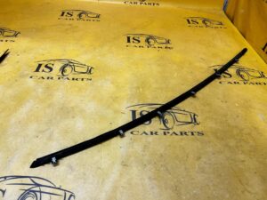 USZCZELKA LISTWA SZYBY CZOŁOWEJ PRZÓD LEWY FORD EXPLORER MK6