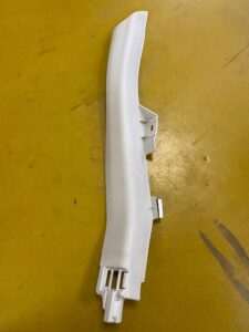 OSŁONA PROGU SŁUPKA PRAWY TYŁ INFINITI Q50