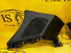 OSŁONA POSZYCIE SŁUPKA D LEWA PORSCHE CAYENNE 9Y3 9Y0 COUPE HYBRID