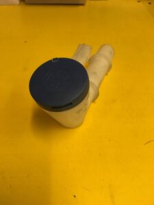 WLEW PŁYNU DO SPRYSKIWACZY CITROEN C4 PICASSO II