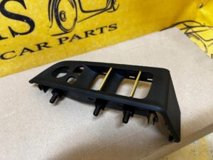 OSŁONA CENTRUM STEROWANIA PANEL PRZYCISKÓW PRZÓD LEWY BMW 6 GT G32 NOWA OE