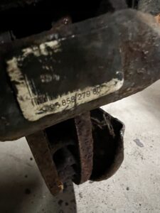 NOGA ZWROTNICA AMORTYZATOR PRZÓD PRAWY CITROEN DS5 I 2.0 HDI HYBRID