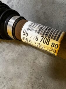 PÓŁOŚ PRZÓD PRAWY PRAWA DŁUGA CITROEN C4 GRAND PICASSO II 1.6 THP AUTOMAT