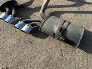 KOMPLET UKŁAD WYDECHOWY WYDECH KOŃCÓWKI WYDECHU CHEVROLET CORVETTE C5 97-04