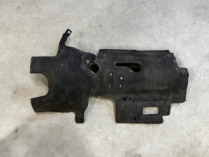 IZOLACJA MATA WYGŁUSZENIE LAND ROVER DISCOVERY 5 V L462