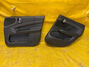 TAPICERKA DRZWI PRAWY PRZÓD MINI COUNTRYMAN II F60