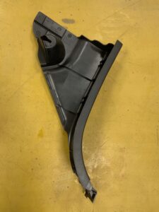 OSŁONA NAKŁADKA PROGU SŁUPKA LEWA NISSAN E-NV200