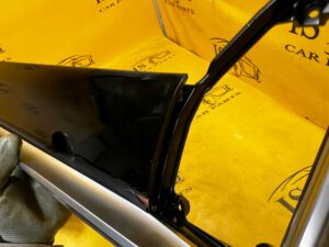 DEKOR LISTWA OZDOBNA DESKI KONSOLI PRAWY PRAWA PORSCHE MACAN 95B LHD