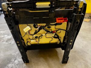 WYSTRZELONY FOTEL PRZÓD LEWY KIEROWCY AIRBAG RENAULT ESPACE VI 2024R EU