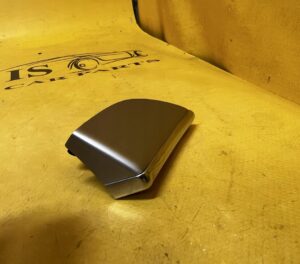 LISTWA DEKOR KONSOLI DESKI SZCZOTKOWANE ALUMINIUM LEWY VOLVO XC90 II