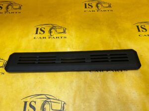 OSŁONA ZAŚLEPKA TAPICERKA KLAPY TYŁ BAGAŻNIKA FORD BRONCO 21-