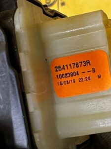 PANEL PRZEŁĄCZNIK SZYB PRZÓD LEWY DACIA SANDERO II EU