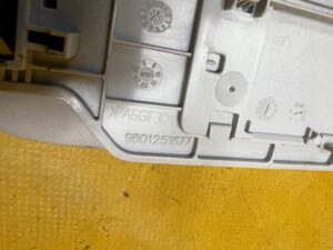 KOMPLET RĄCZKI UCHWYTY SCHOWEK PODSUFITKI PEUGEOT 508 I KOMBI