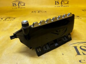 PANEL STEROWANIA KLIMATYZACJI KRATKA NAWIEWU ŚRODKOWA PEUGEOT 2008 II EU