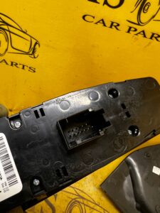 PANEL PRZEŁĄCZNIK STEROWANIA SZYB LUSTEREK KIEROWCY BMW 5 G30