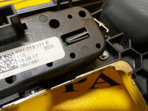 RAMKA ZMIANY BIEGÓW PRZYCISK HAMULCA POSTOJOWEGO START STOP AUDI SQ7 4M0