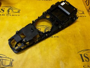 WYKOŃCZENIE DEKOR WKŁAD TUNELU ŚRODKOWEGO AUDI TT 8S