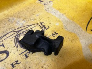 WYGŁUSZENIE PIANKA PODSZYBIA MERCEDES A KLASA W177 A45S A45 AMG