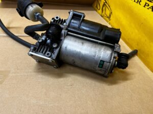 KOMPRESOR POMPA ZAWIESZENIA NIVO AIRMATIC MERCEDES GL X166
