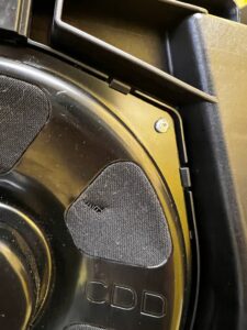 SUBWOOFER TUBA BAS RANGE ROVER EVOQUE L538 3 DRZWI