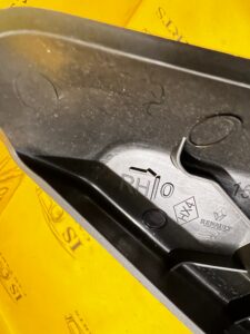 ZAŚLEPKA OSŁONA MASKOWNICA PRAWA RENAULT ESPACE VI AUSTRAL