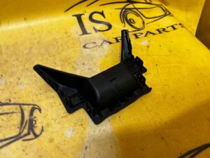 OSŁONA PLASTIK ZAŚLEPKA TUNELU BMW F40