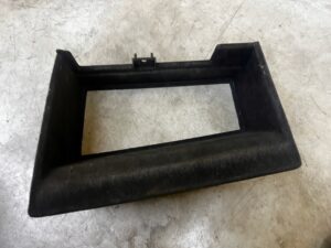 PANEL POPIELNICZKI DESKI ROZDZIELCZEJ KONSOLI BMW X6 E71