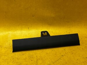 OSŁONA PLASTIK ZAŚLEPKA PRAWA AUDI A8 D5 4N