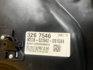 TAPICERKA BOCZEK DRZWI PRZÓD PRAWY 4 DRZWI FORD BRONCO 21-