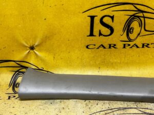 OSŁONA POSZYCIE SŁUPKA A PRZÓD LEWE LEWY RENAULT KADJAR