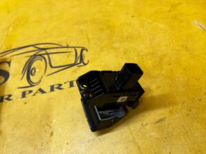 PRZEŁĄCZNIK PANEL HAMULCA RĘCZNEGO FORD FUSION LIFT USA