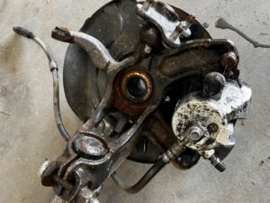 ZWROTNICA AMORTYZATOR MCPHERSON SPRĘŻYNA PRAWA SKODA SCALA 1.0 TSI