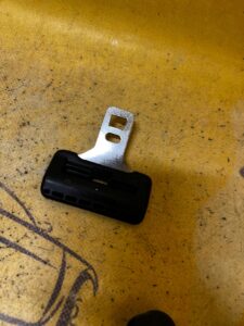 KOŃCOWKA KLAMRA PASA BEZPIECZEŃSTWA FORD MAZDA