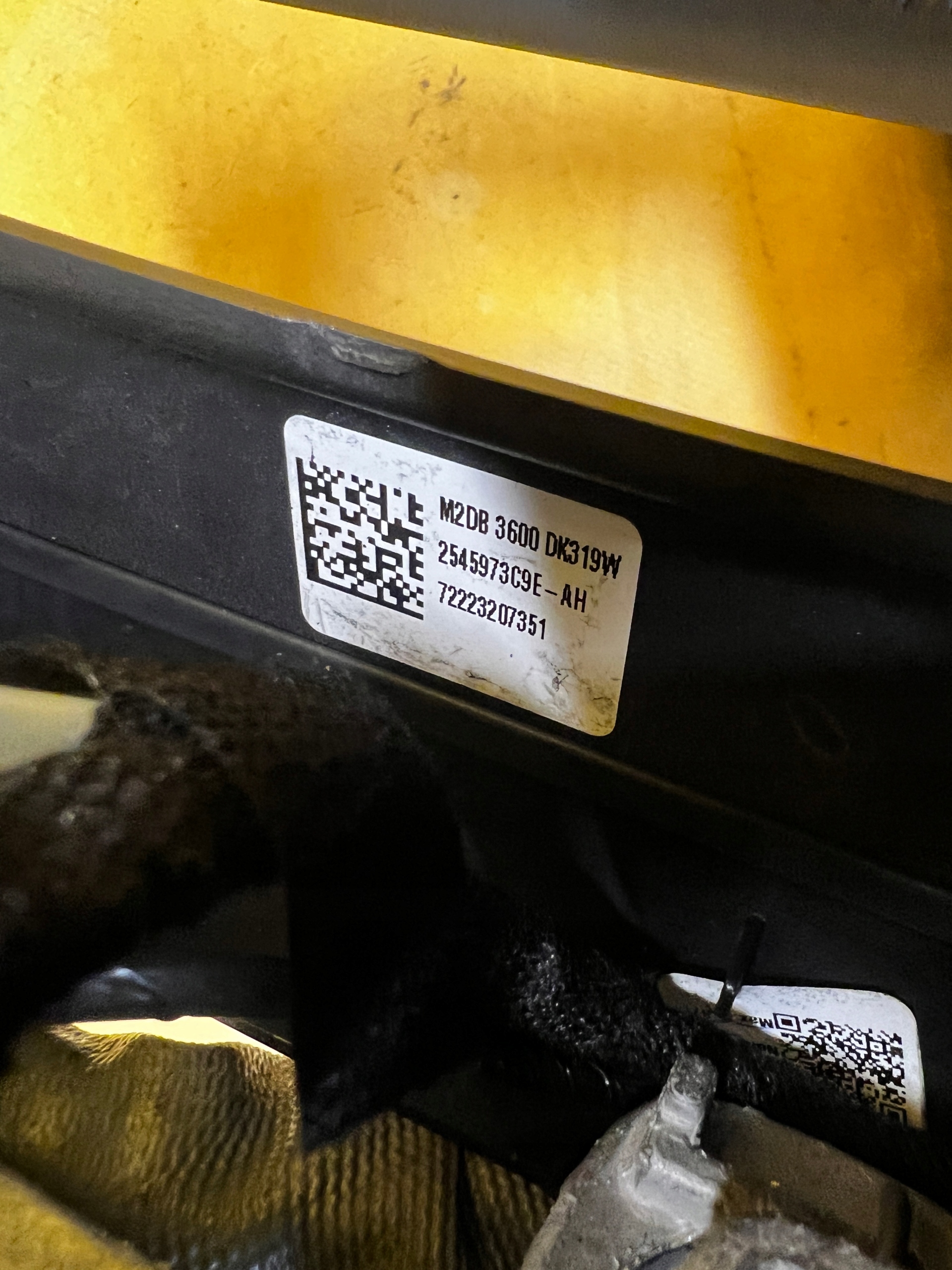 KIEROWNICA SKÓRA MULTIFUNKCJA PODGRZEWANA FORD BRONCO 21-