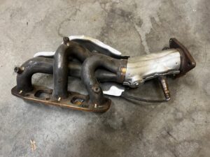 KOLEKTOR WYDECHOWY PRAWY INFINITI Q70 M35H 3.5 H