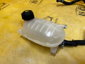 RURA RURKA PRZEWÓD WĄŻ ZBIORNIK ZBIORNICZEK WODY DACIA SANDERO III 1.0 TCE