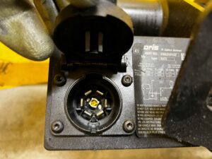 HAK HOLOWNICZY BELKA HAKA MERCEDES GL X166