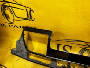 LISTWA DEKOR DESKI KONSOLI AUDI A8 D4 LONG LIFT