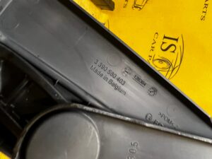 RAMIE WYCIERACZKI PRAWE PORSCHE CAYENNE II 7P5