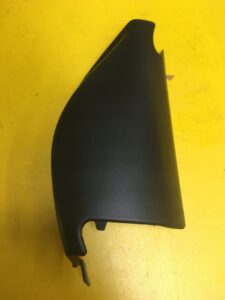 OSŁONA ZAŚLEPKA TRÓJKĄT LUSTERKA RENAULT MEGANE IV