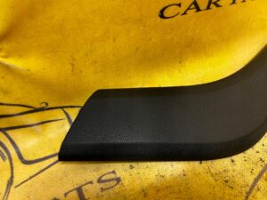 RĄCZKA KLAMKA UCHWYT WEWNĘTRZNY BOCZKU DRZWI LEWY LEWA SKODA SCALA