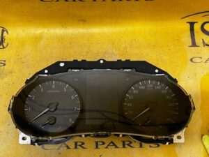 LICZNIK ZEGARY NISSAN X-TRAIL T32 BENZYNA POLIFT